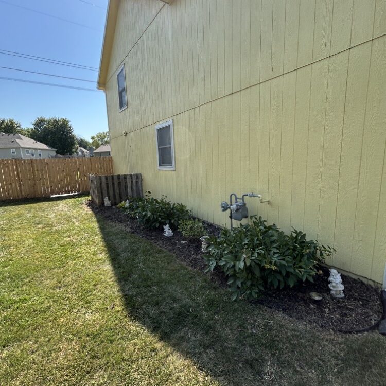 Landscaping in Leavenworth, KS