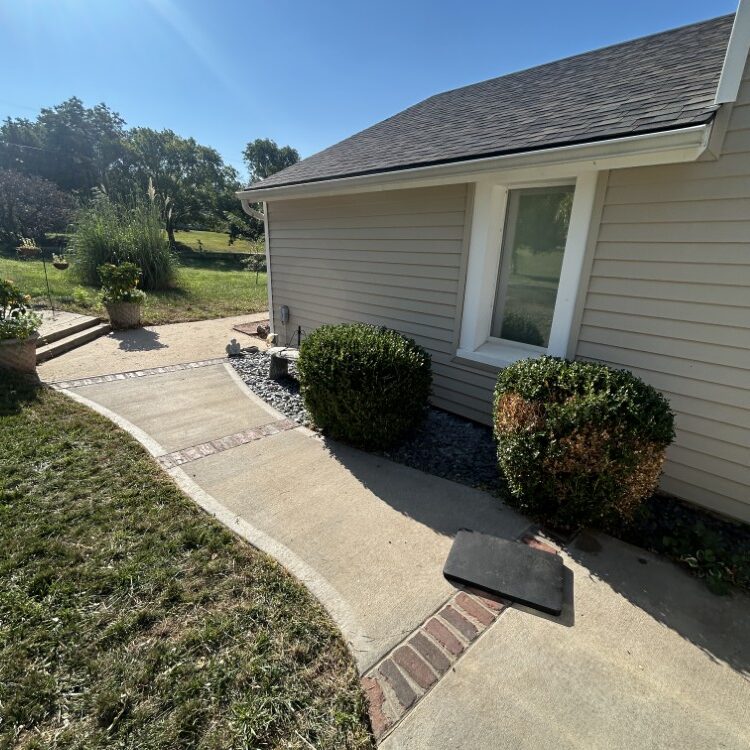 Landscaping in Leavenworth, KS